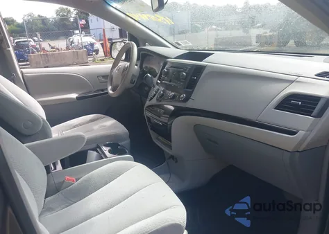 2011 Toyota Sienna Le из США, поврежденный, VIN 5TDKK3DC1BS014370